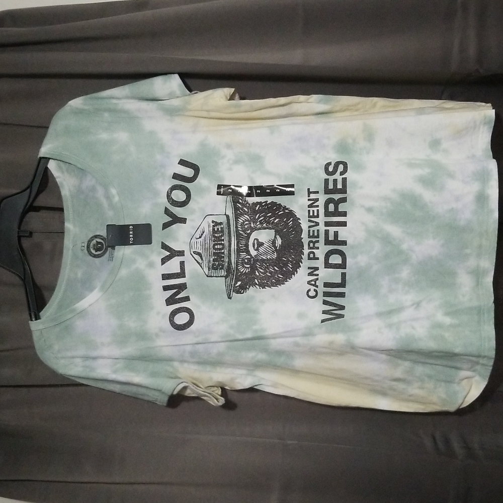 Torrid smokey the bear size 2